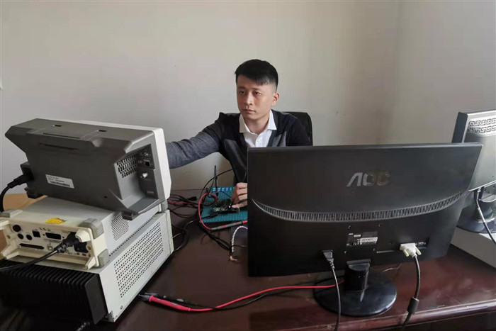 甲子東油情 百年大學夢 | 東油學子風采錄第五期 電子產品研發與銷售